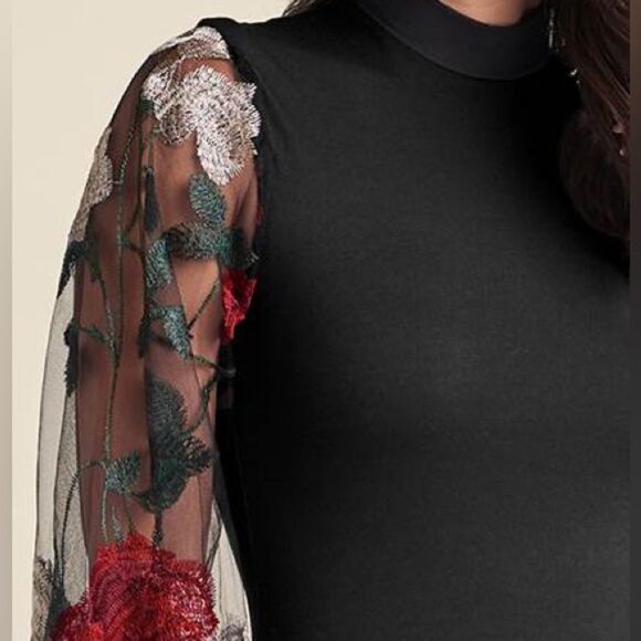 Absolutely Famous Embroidered Floral Puff Sleeve Women's Sweater (Size S) - Picture 5 of 11